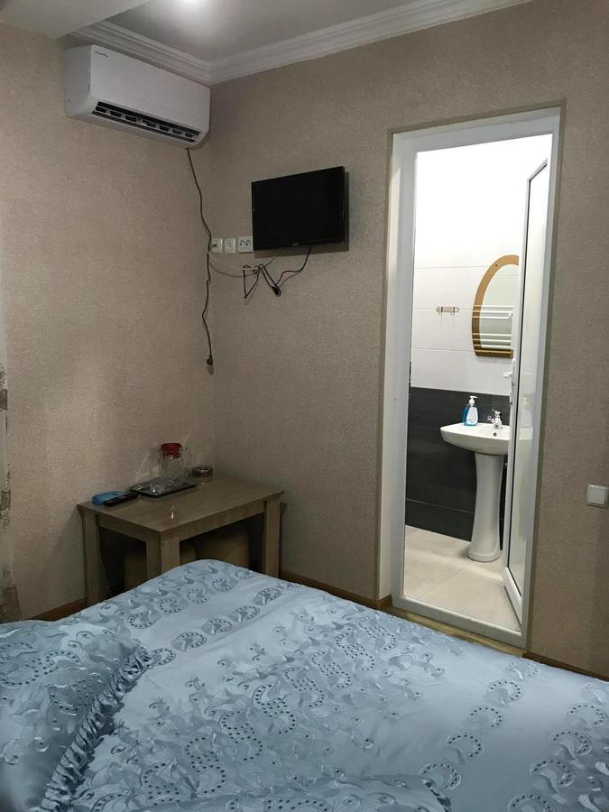 Hotel Imereti Chiatura Kültér fotó