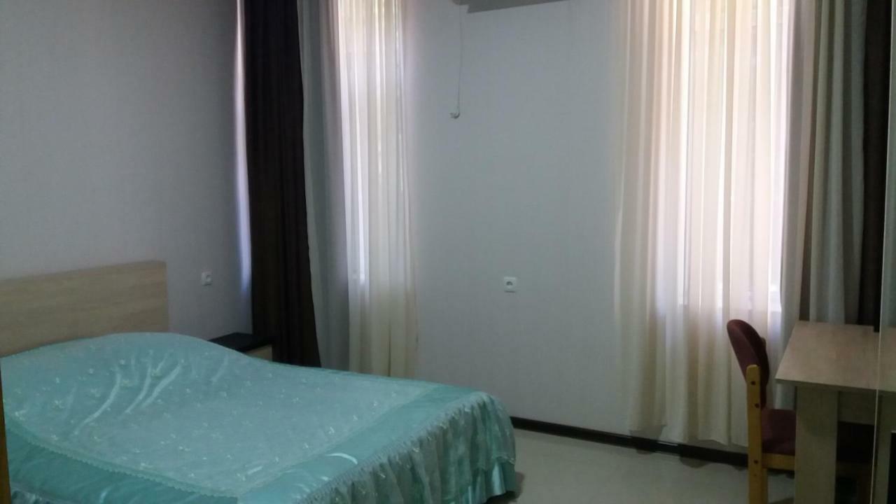 Hotel Imereti Chiatura Kültér fotó